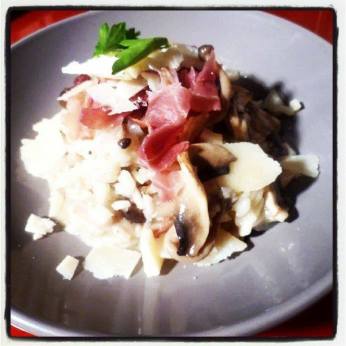 (risotto aux champignons et jambon cru)